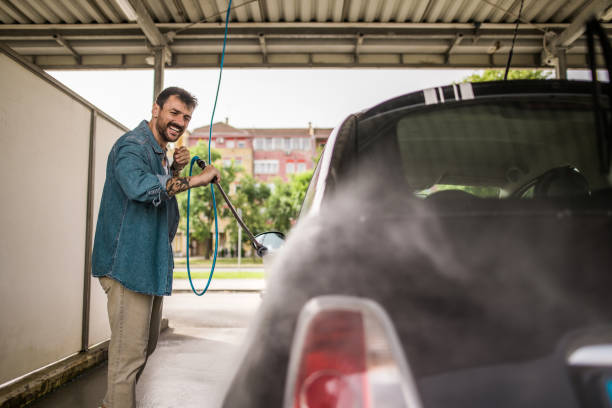 Best Commercial Pressure Washing  in Iowa Colony, TX