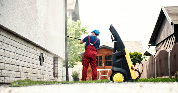 Best Commercial Pressure Washing  in Iowa Colony, TX
